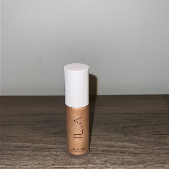 ILIA Other - ILIA Liquid Light Serum Highlighter